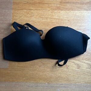SOMA Enbliss Stayput Strapless Bra 32B in like new condition